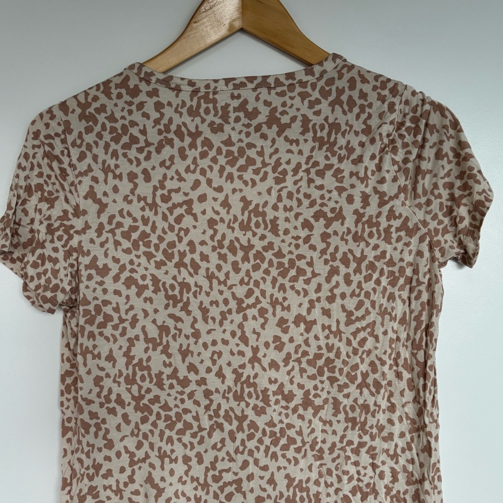 JOE FRESH/GEORGE 18-19” PTP 2 Pc Set of Women's Tops, Purple/Leopard, Size L/XS - Picture 12 of 16